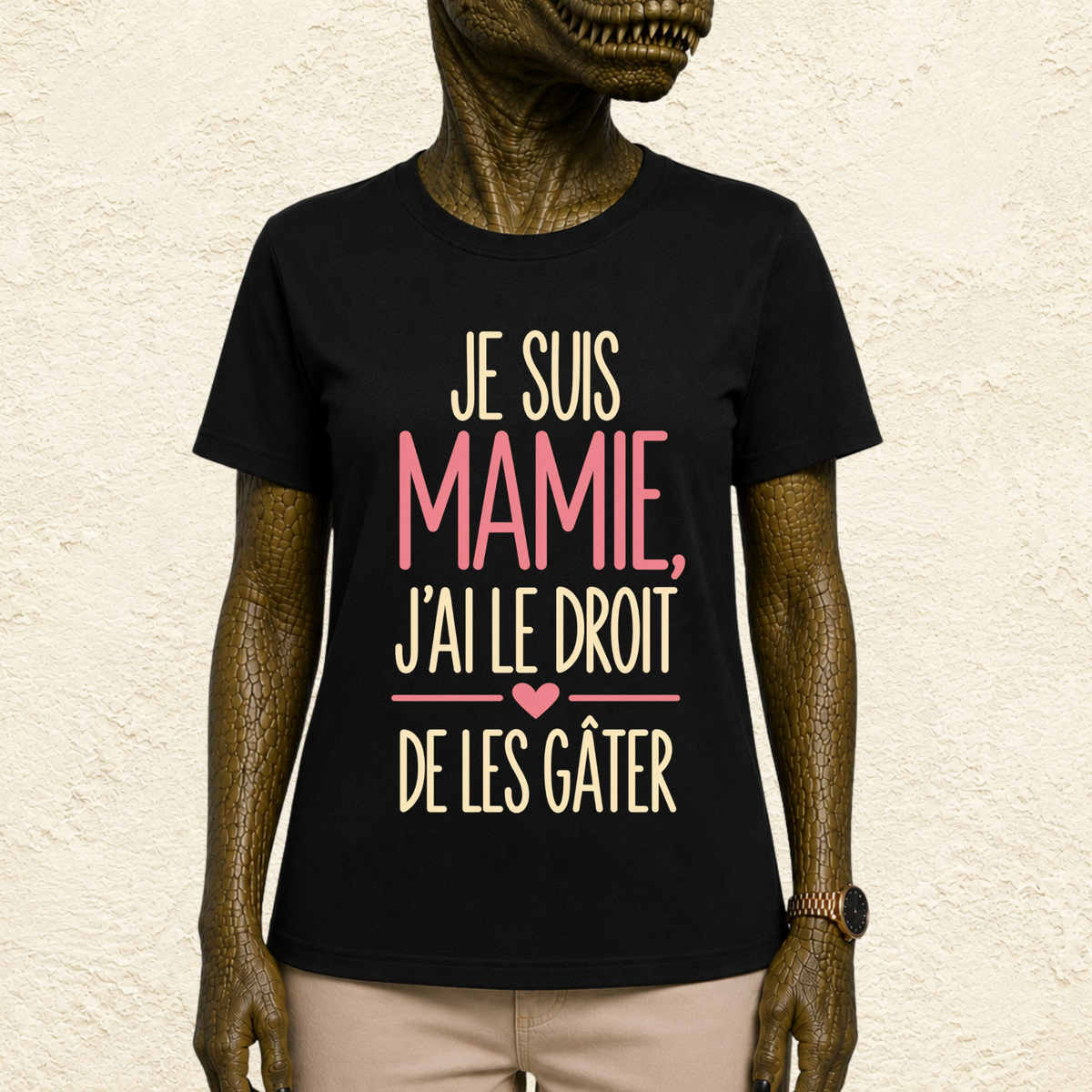 T-shirt Femme Texte "Je suis Mamie, j'ai le droit de les gâter"