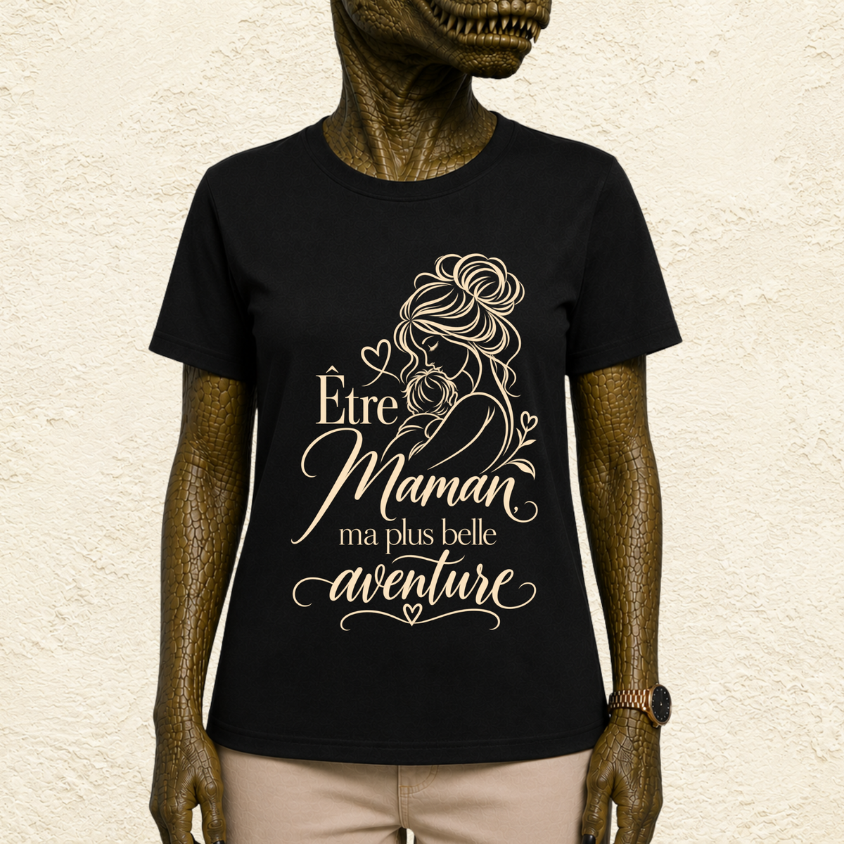 T-shirt Femme illustré « Être maman, ma plus belle aventure »