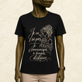 T-shirt Femme illustré « Je ne crie pas, je communique à longue distance »