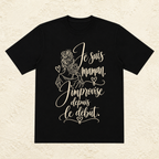 T-shirt Femme illustré « Je suis maman. J'improvise depuis le début. »