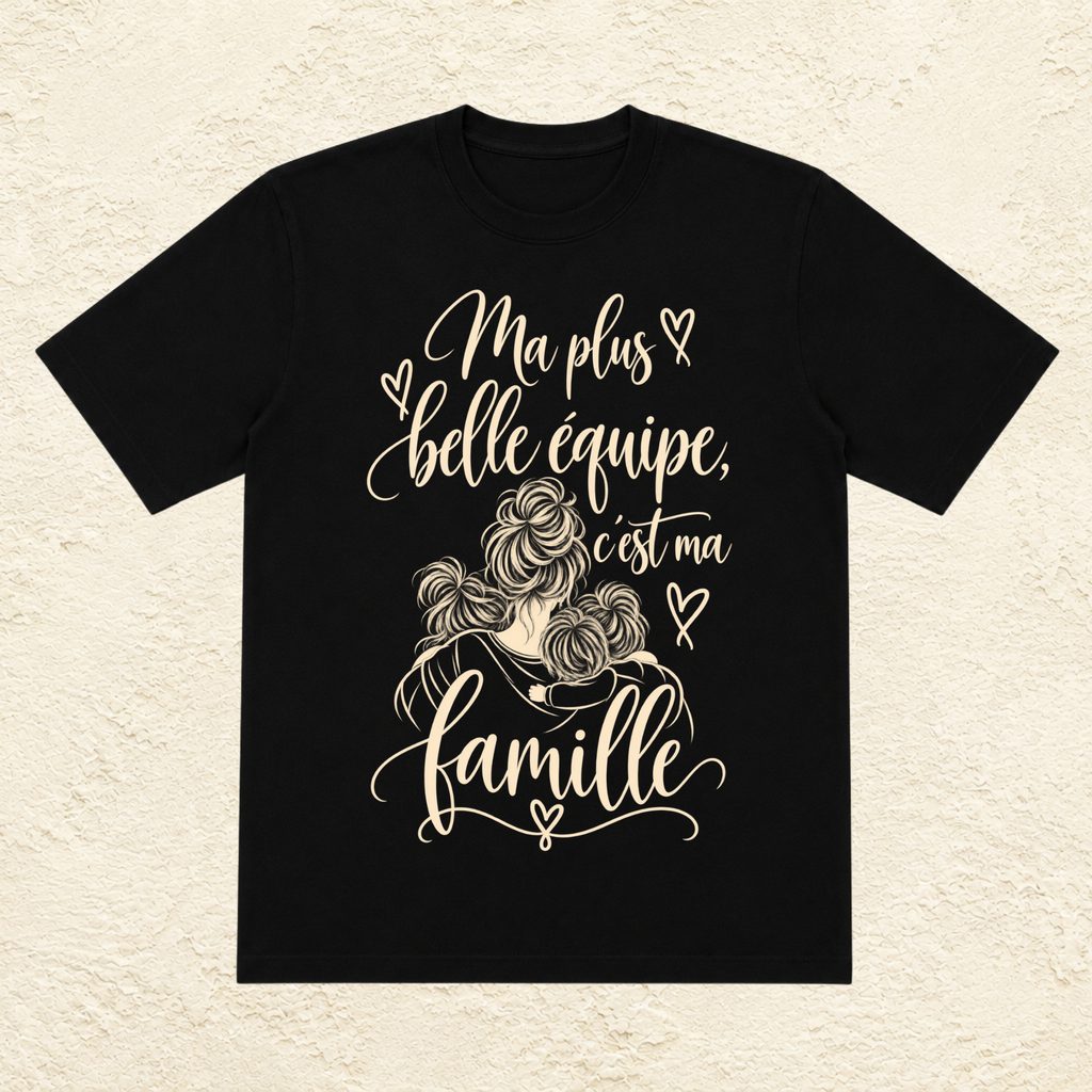 T-shirt Femme illustré « Ma plus belle équipe, c'est ma famille »