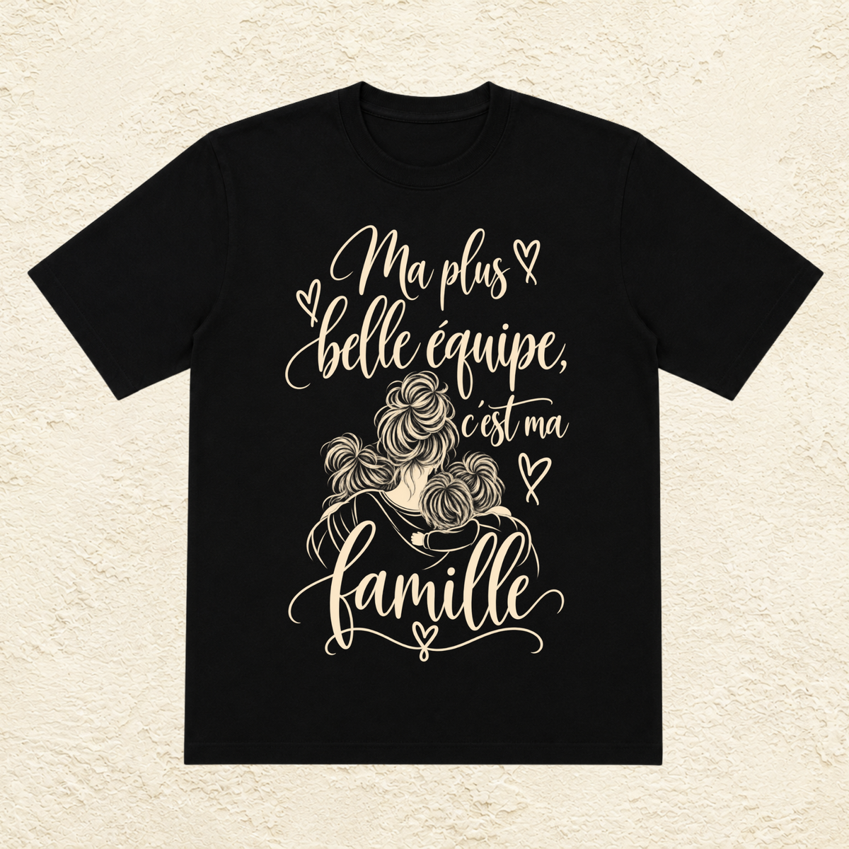 T-shirt Femme illustré « Ma plus belle équipe, c'est ma famille »
