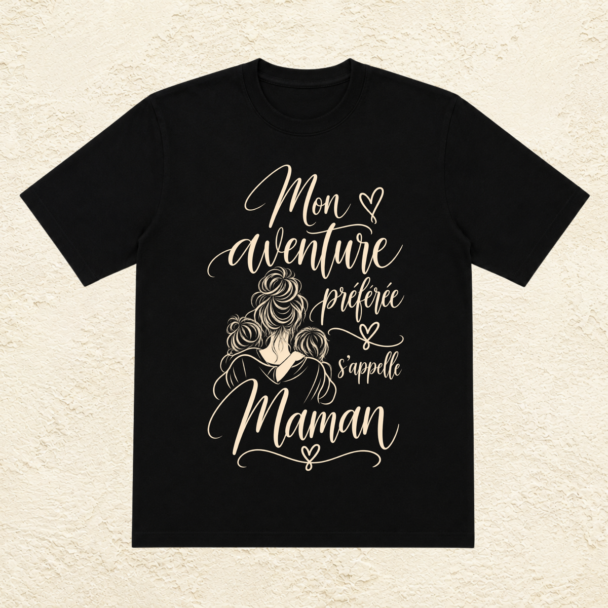 T-shirt Femme illustré « Mon aventure préférée s'appelle Maman »