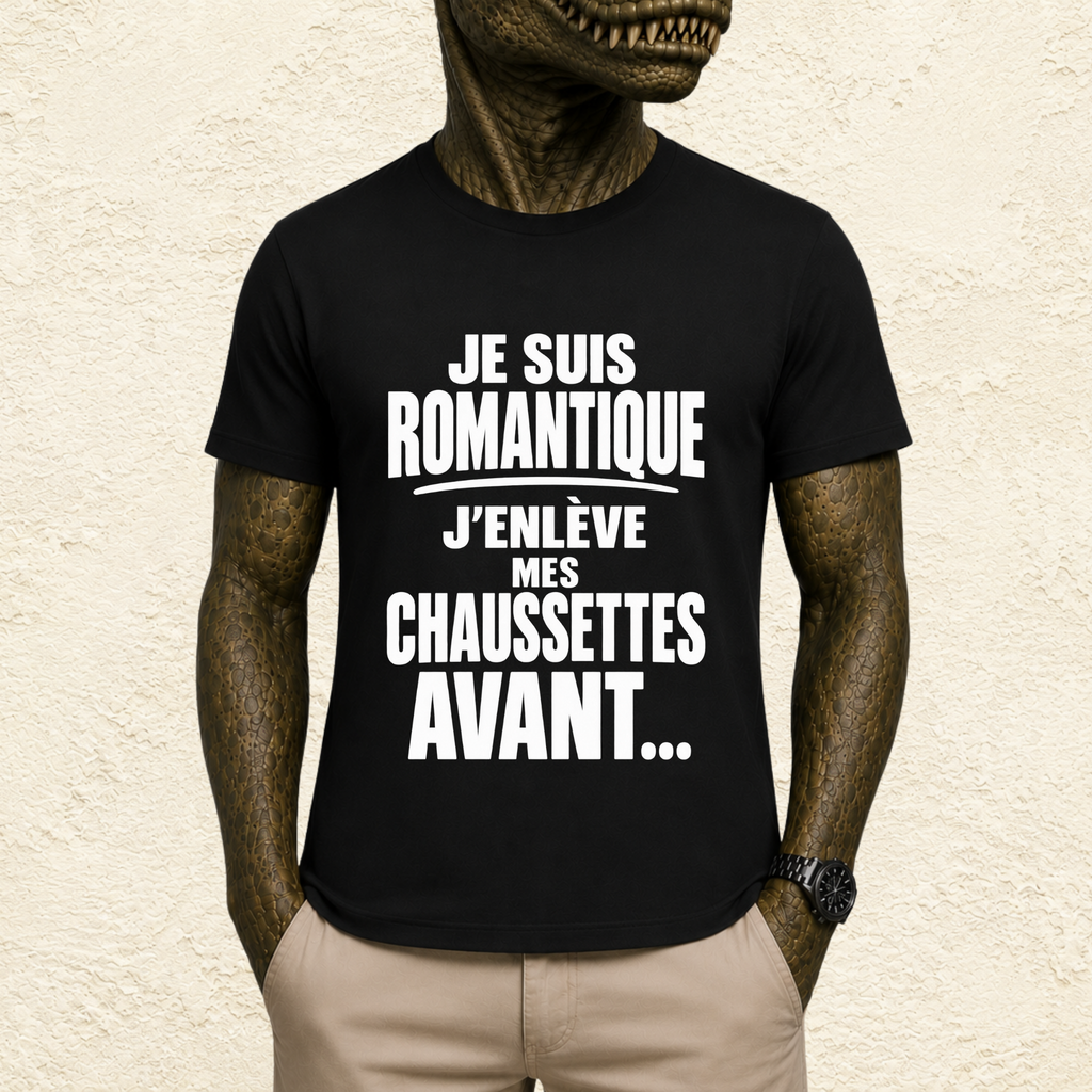 T-shirt Homme Noir et Blanc « Je suis romantique, j'enlève mes chaussettes avant... »